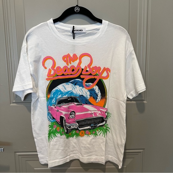 NWT Daydreamer Women’s T Shirt The Beach Boys Size Extra Small XS Band Tee White - Picture 1 of 4